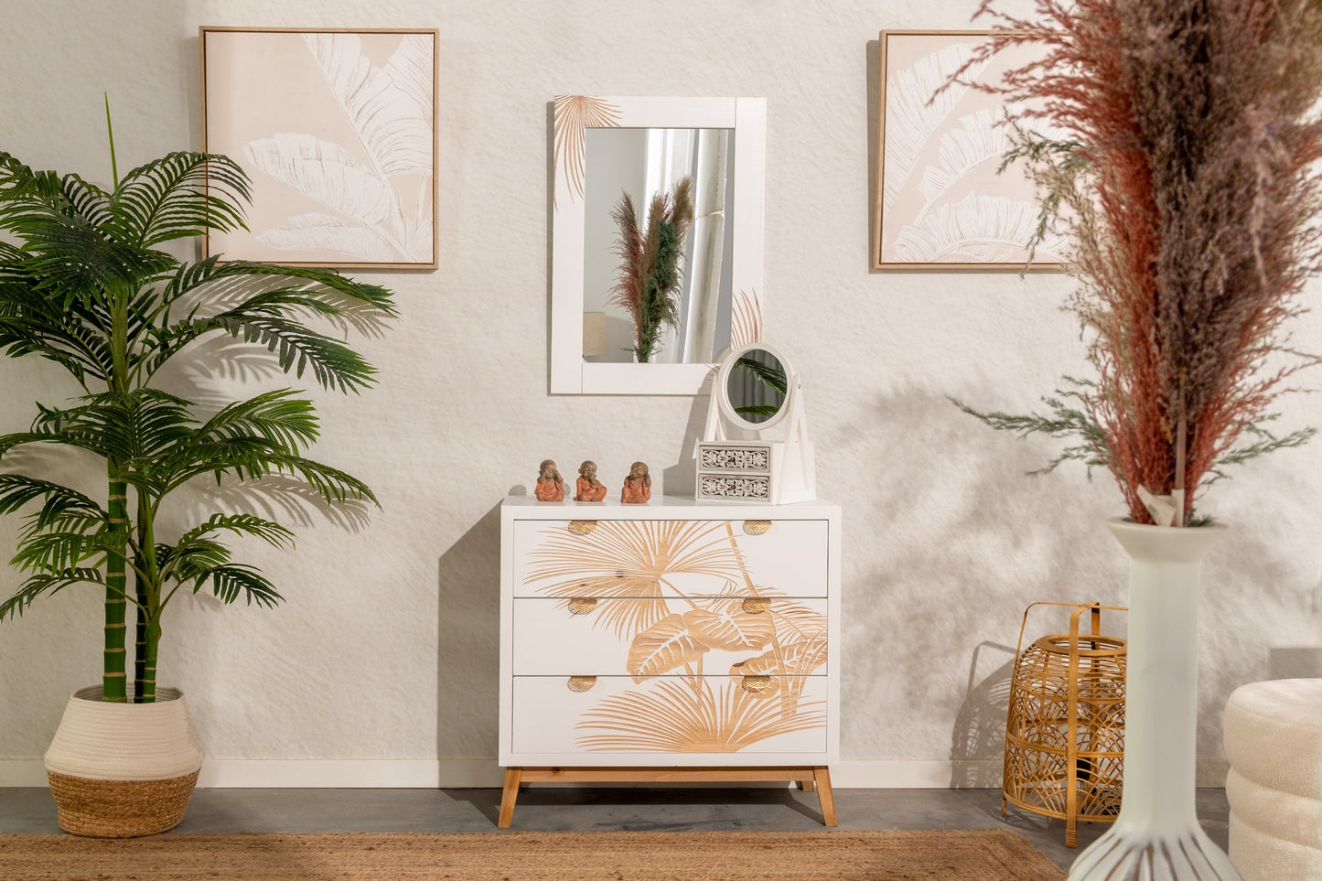 Cómoda de Madera Tallada Hojas Tropicales - “Albina"