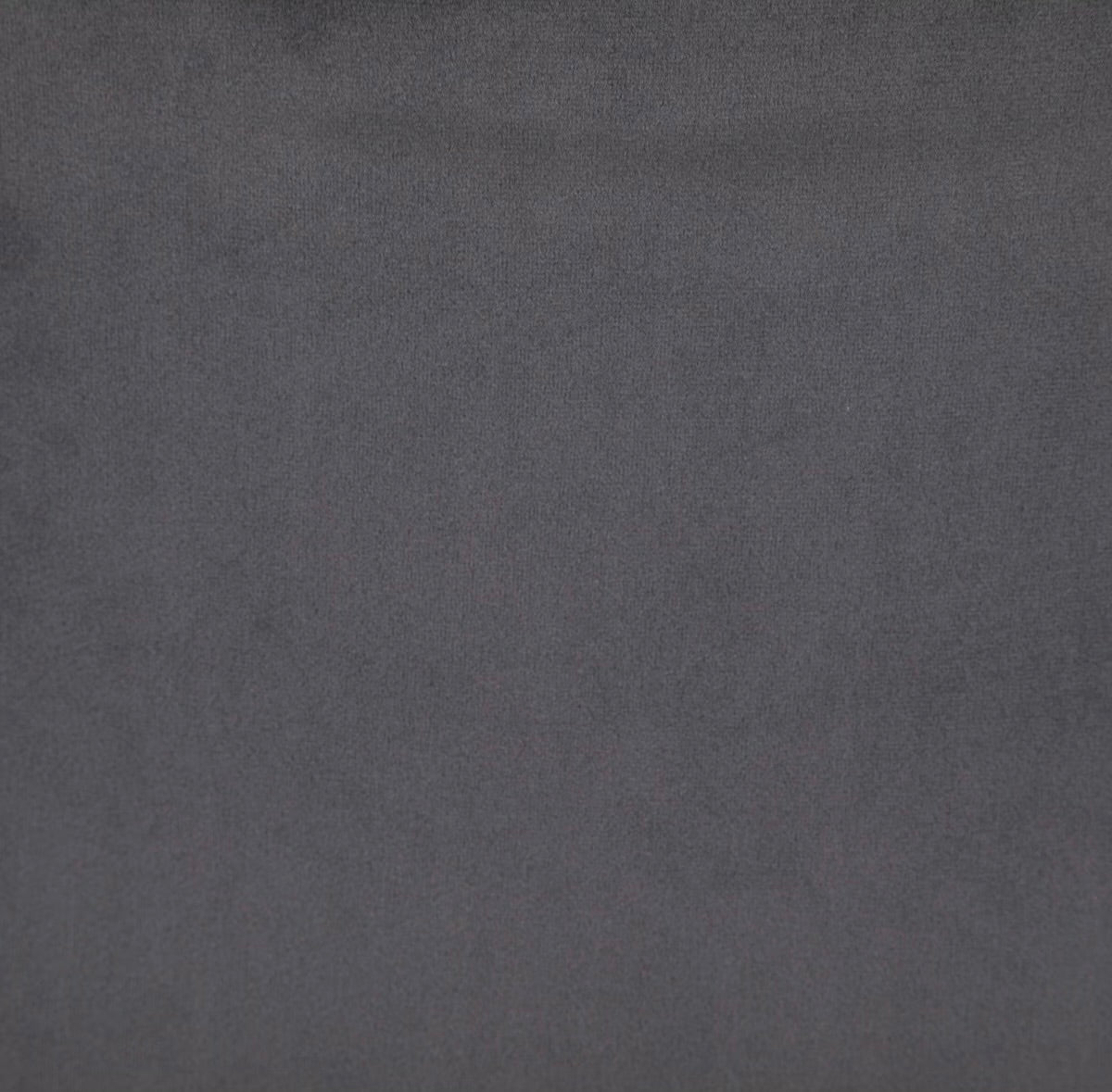 Sillón de Terciopelo Gris y Madera - “Alicante”