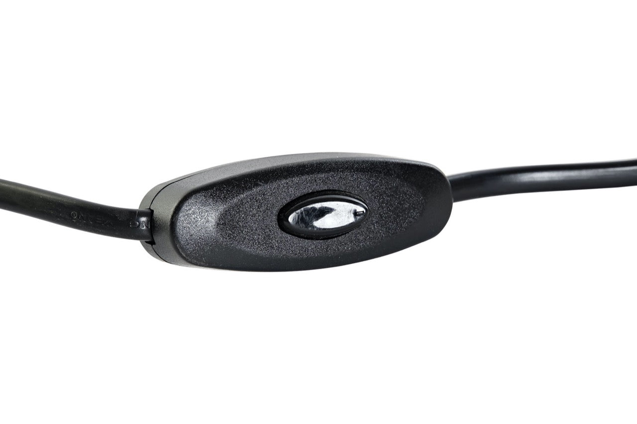 Lámpara de Sobremesa de Mango y Metal - "ITI"