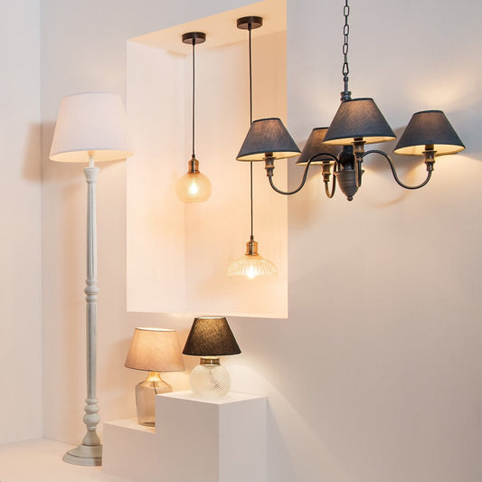 Lámpara de Pie de Madera Gris - "Romance"