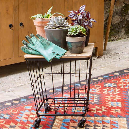 Mesita auxiliar con ruedas de metal y madera - “Jordi”