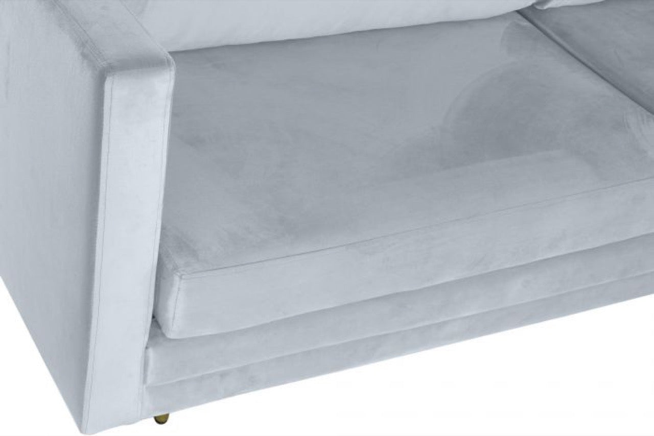 Sofá de Terciopelo Azul Celeste 3 Plazas - "Chic"