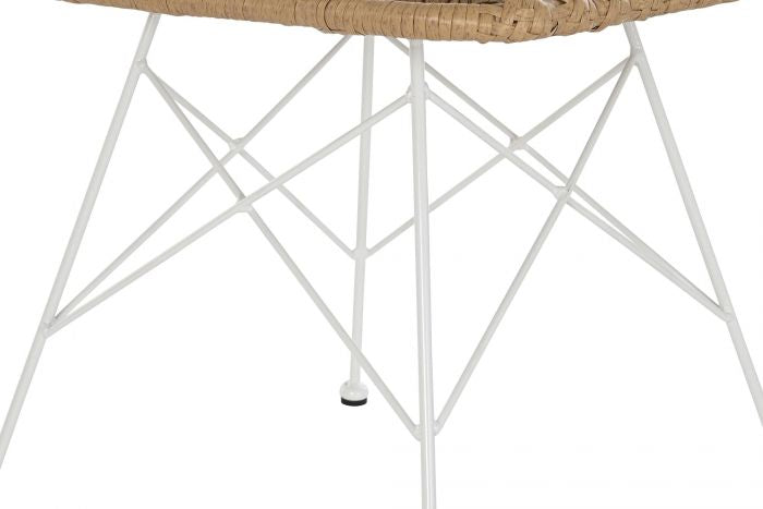 Silla de Ratán con Patas Blancas - "KUBU"