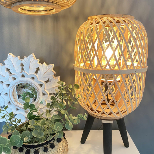 Lámpara de sobremesa Ratan - Trípode-ivvidek